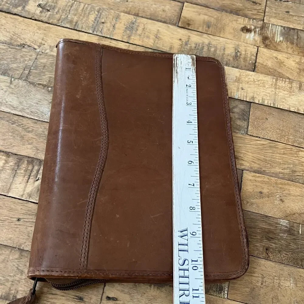 Vintage Day-Timer Genuine Leather Planner 7 Ring Organizer W/Zipper